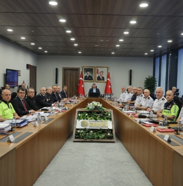 ICISLERI-BAKANLIGINDA-NATO-ZIRVESINE-Y_1331414_395583.jpg