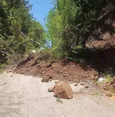 OSMANIYE´DE-HEYELAN-YAYLA-YOLUNU-KAPATTI_1337694_397367.jpg