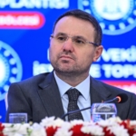 BAKAN-GURLEK-BILIRKISILIK-UYGULAMALARIN_1355879_402566.jpg