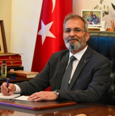 ESKI-BELEDIYE-BASKANINA-NITELIKLI-DOLAND_1355784_402548.jpg