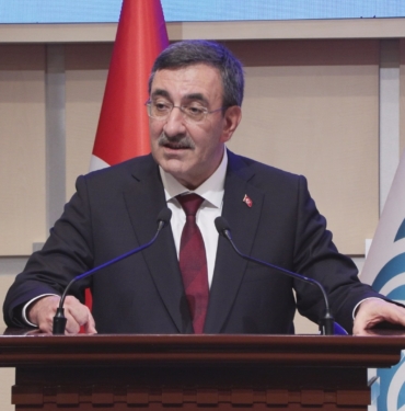 ISTANBUL-CEVDET-YILMAZ-2027DE-ENFLAS_1105389_328140.jpg