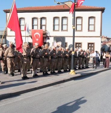 AKSEHIRDE-BUYUK-TAARRUZUN-104UNCU-YIL_1473685_438471.jpg