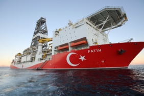 BAKAN-BAYRAKTAR-KARADENIZDEKI-TOPLAM-D_1467743_436665.jpg